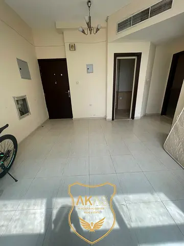 One bedroom apartment available for family titles