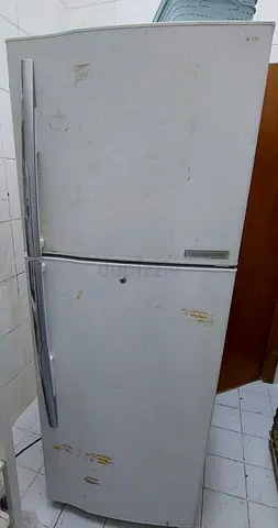 Used Top-Freezer Refrigerator – White, 2-Door, Good Working Condition