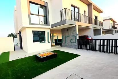 Type-X Duplex | Single Row | Landscaped