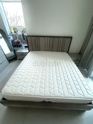 King Size hydraulic storage full bed set