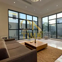 First occupant | Next to Azhi Community | 5 rooms, roof, and private elevator | Luxurious finishes |
