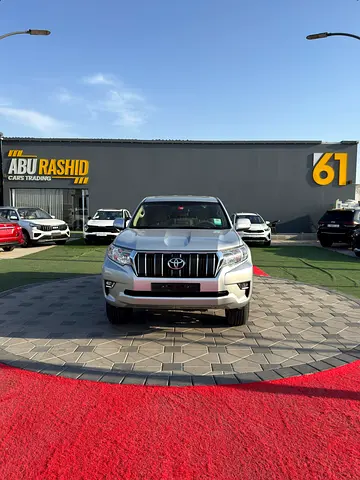 Toyota Prado GXR 2019 - GCC Specs - Excellent Condition!