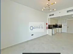 1BR | Creek view | Vacant
