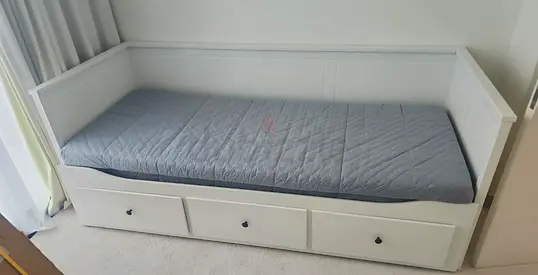 Ikea Day bed with two mettreses available in perfect condition