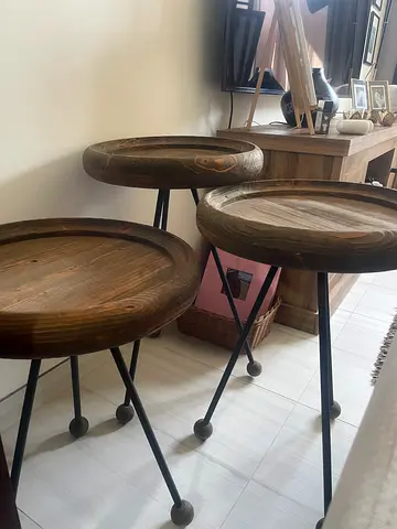 Set of 3 Round Wooden Nesting Side Tables with Metal Legs