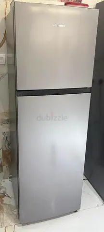 Hisense 2-door Refrigerator - Top Freezer, Good Condition