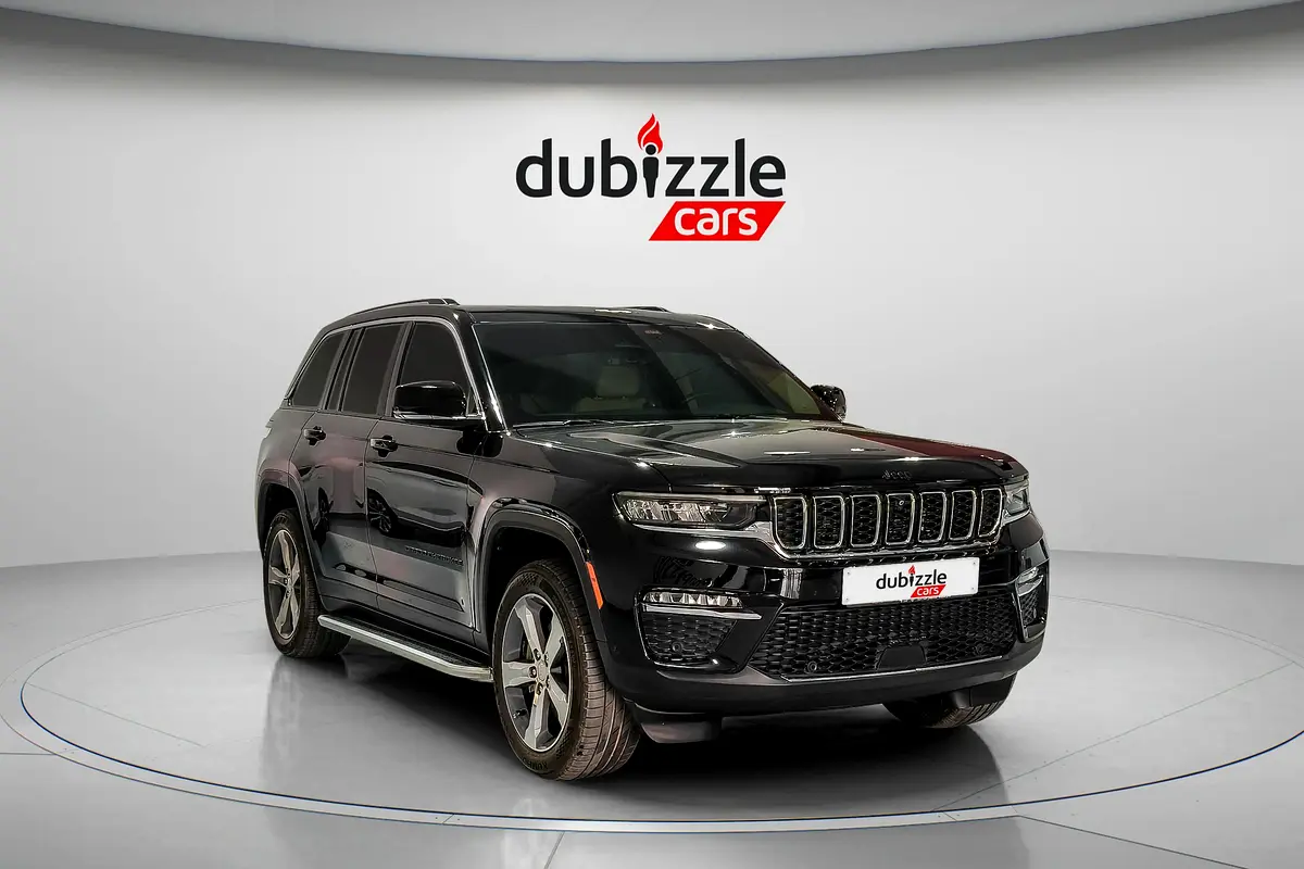 Jeep Grand Cherokee 2022 — photo 1 of 15