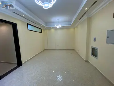 غرفتين وصاله بركنج فري تشطيبات فاخر سستم دخول بلكارات بلكونة بإطلالة جيدة قريب من جميع الخدمات سهل الخروج إلى دبي والشارقة