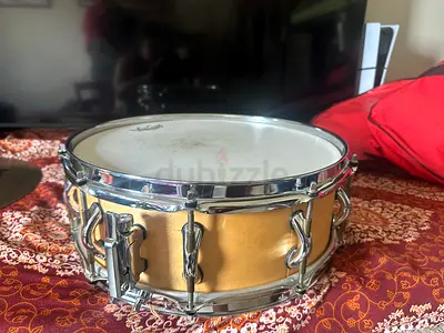 Pearl Sensitone Premium Maple snare 14x5