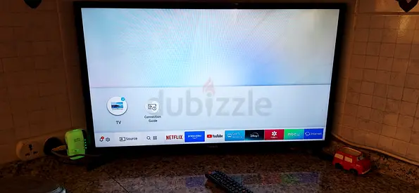 Samsung 32 Smart LED TV - Good Working Condition