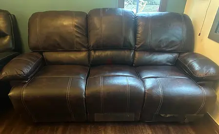 Brown leather 3-seater reclining sofa with glass holders and hand rest If needed