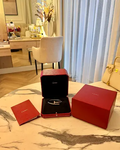 Cartier Bracelet ORIGINAL with ALL Documents and Box