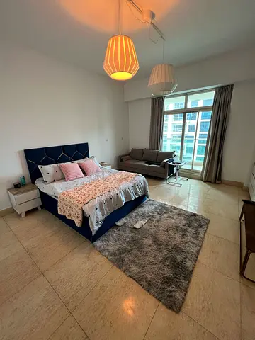 Luxury Master Room for Rent in Dubai Marina – All Inclusive! ✨