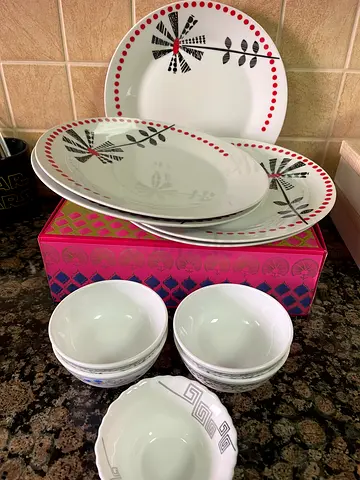 Set of White Ceramic Dinner Plates and Bowls with Geometric Floral Pattern - Good Condition