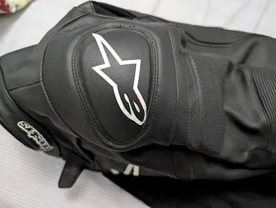 Alpinestars Black Leather Motorcycle Jacket — Size (XL)