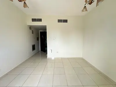 Hote studio with separate kitchen near to safari mall price 25k