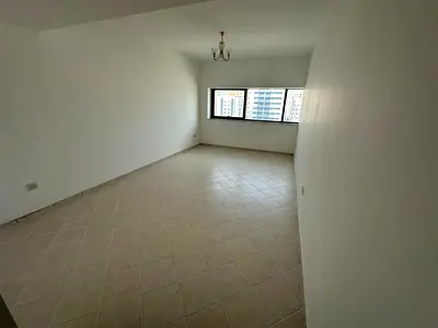 شقة غرفة وصالة - مساحة كبيرة - اطلالة مفتوحة - تكييف مركزي مجاني - للايجار السنوي بمنطقة المجاز 1 موقع مميز وحيوي قريب من جميع الخدمات ومخارج دبي ....