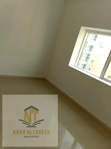 Studio for Annual Rent – Prime Location with Easy Access to Dubai A clean and well-maintained studio located in a quiet family building, suitable for