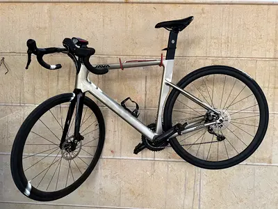 Java siluro 6 Road Bike - Lightweight Disc Brake Frame, Excellent Condition