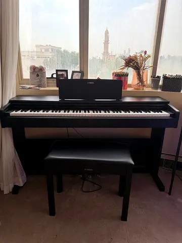 Yamaha arius piano
