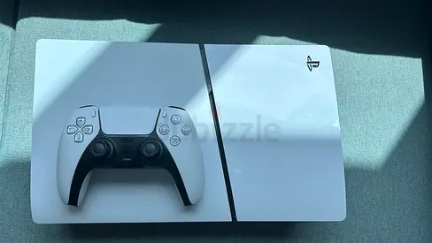 Sony Playstation 5 Slim Console(Intl version) Disc with controller