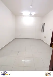 Hot Offer 1 BHK Flat Available central AC Free kacha Parking Rent Just 22k