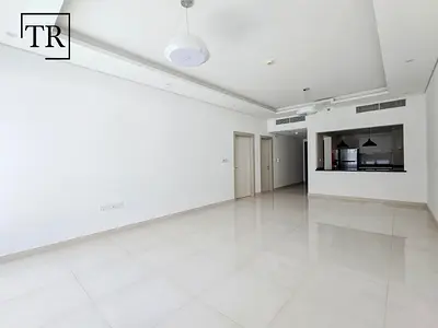 0% Commission | One Month Free | Equipped Kitchen