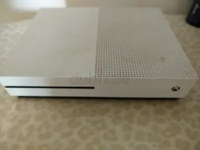 White Xbox One S console - used, working condition