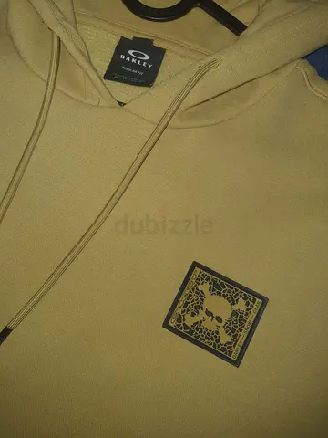 Light brown Oakley pullover hoodie, size L