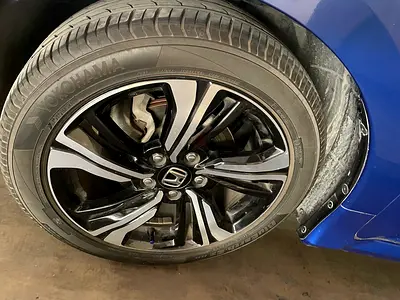 Honda Civic 2019 model agency maintained