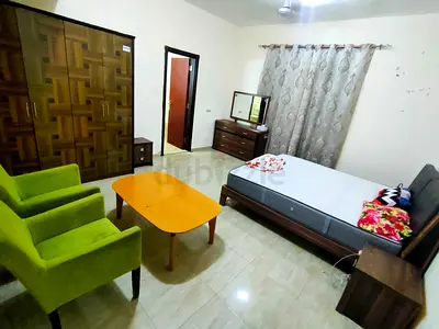 Master room available for Family