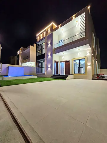 فيلا مميزة للبيع في منطقة الحليو 2 في Ajman