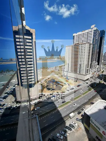 SPACIOUS BRIGHT APPARTMENT//MASTER ROOM NICE WARDROBE//CHILLER FREE// FAMILY BULIDING//FREE GYM & POOL//EASY CLOSE EXIT TO DUBAI
