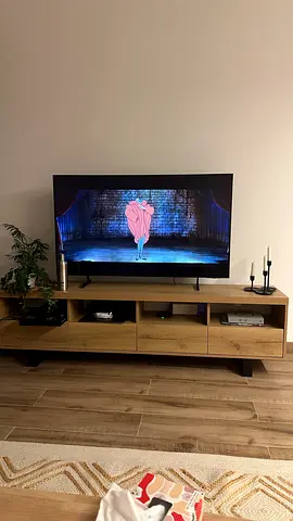 Samsung 55” TV (Smart TV, 4K)