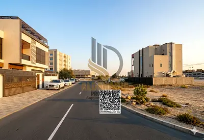 🏢 أرض سكنية للبيع – التلة 2 عجمان | زاوية شارعين | تملك حر | فرصة استثمارية مميزة 📍 الموقع: التلة 2 – عجمان، منطقة سكنية حديثة ومخططة بعناية، تتميز