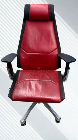 ergonomic office work desk chair red black