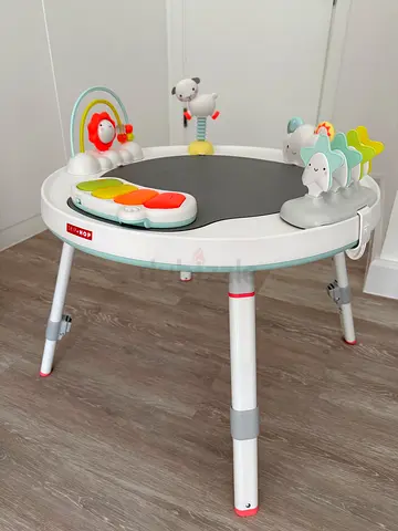 Skip Hop silver lining cloud activity center