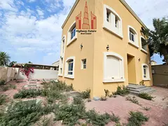5 Bed room Hall Majlis Maids room All Master room like new villa 150k