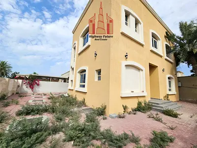 5 Bed room Hall Majlis Maids room All Master room like new villa 150k