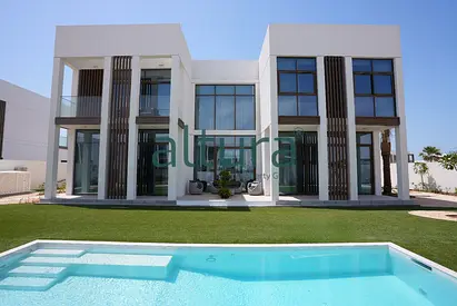 V5 Select | Corner | Landscaped + Signature Pool