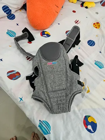 Grey Soft Baby Carrier / Front and Back Carrier (Good Condition)