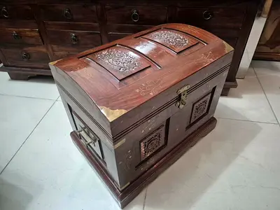 Rose Wood Chest