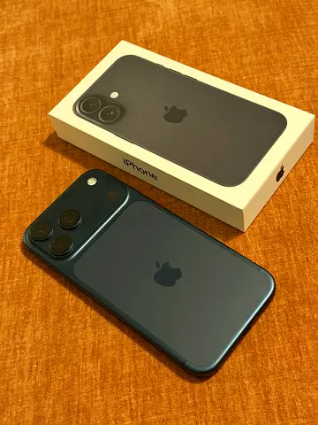 Apple iPhone 17 pro max -1TB UAE version