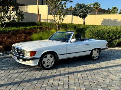 Mercedes-Benz SL 500 - 1983 - Japanese Specs - Recaros - 2+2