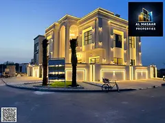 Own a luxurious corner villa with 6 master bedrooms, a rooftop terrace, and a swimming pool. Classic