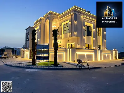 Own a luxurious corner villa with 6 master bedrooms, a rooftop terrace, and a swimming pool. Classi
