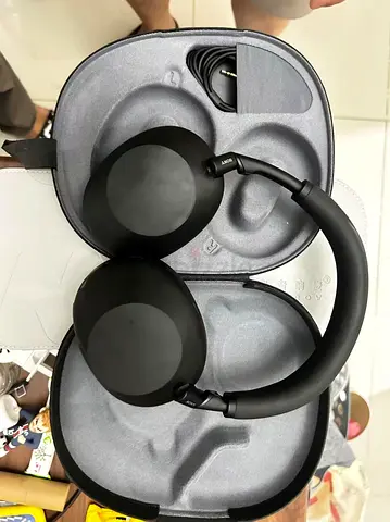 Sony WH-1000XM6 Wireless Headphones with Carry Case