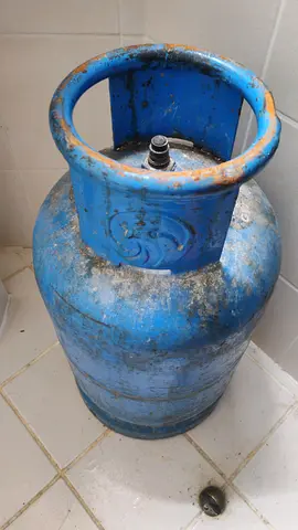اسطوانة غاز منزلية صغيرة للبيع