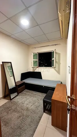 🏡 Medium Master Room in Mirdif – Comfort  Privacy 👌