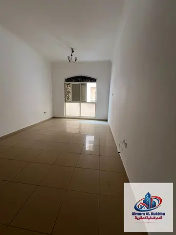 For rent: Studio apartment in Al Qulaya area, Sharjah, with an open view, spacious layout, central air conditioning and gas, prime location close to a